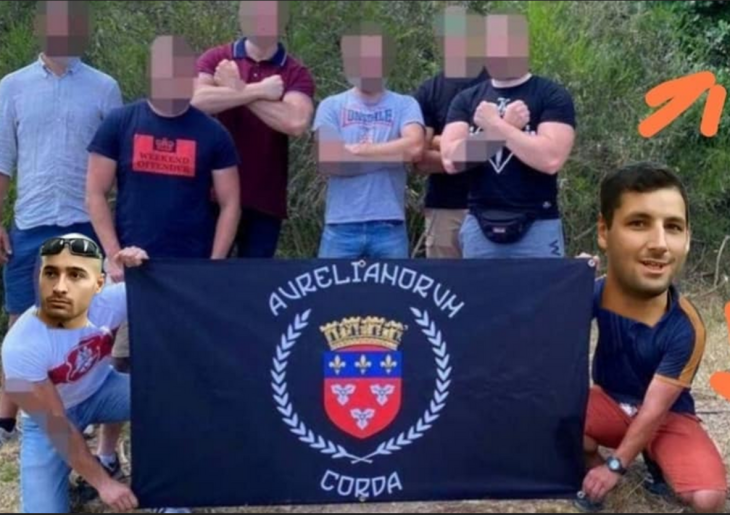 Le groupe Aurelianorum Corda complété par des militants de Bourges lors d'un évènement SOS Calvaires